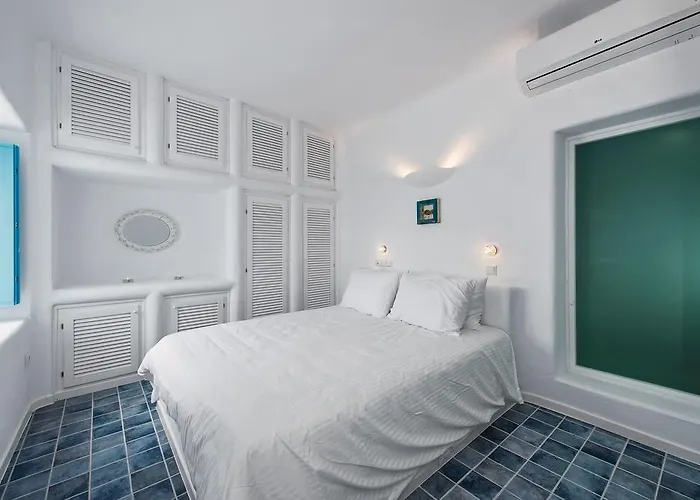 Ananda * Imerovigli (Santorini)